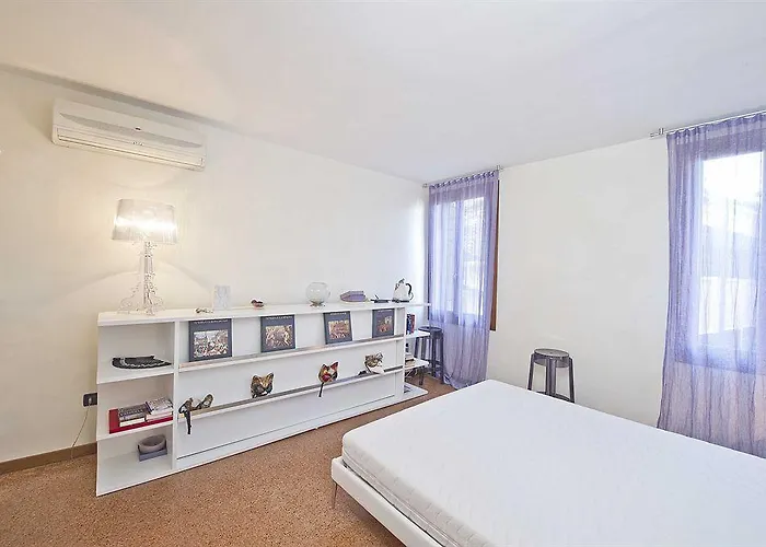 Vip And Rialto Bridge Apartment Venedig