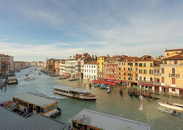 Vip And Rialto Bridge Apartment