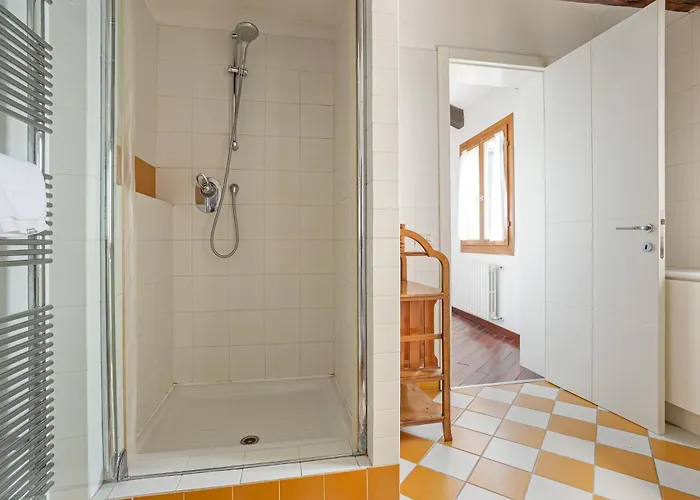 Vip And Rialto Bridge شقة البندقية