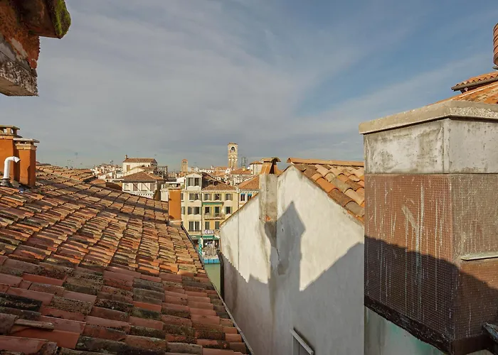 Vip And Rialto Bridge شقة