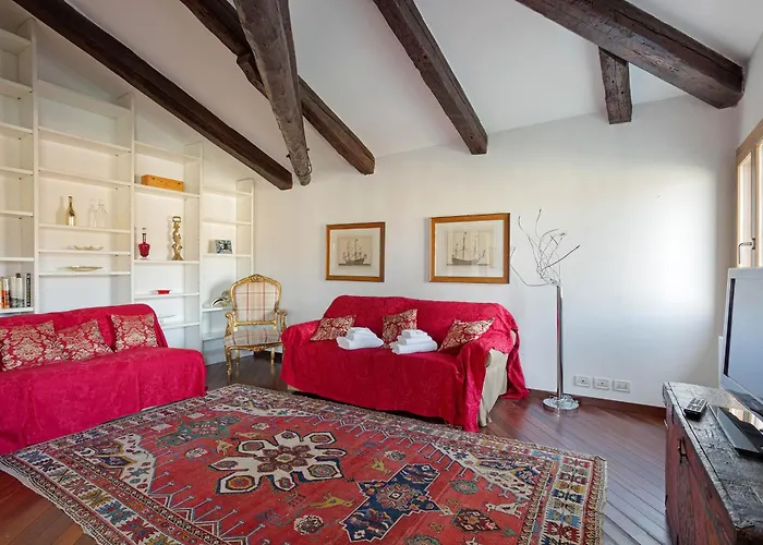 Vip And Rialto Bridge شقة *