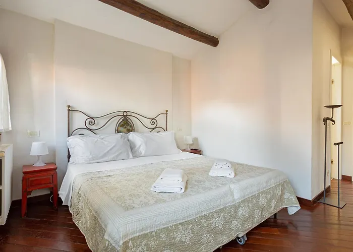 شقة Vip And Rialto Bridge