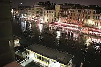 Vip And Rialto Bridge * البندقية