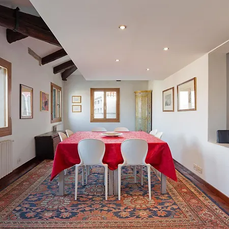 Vip And Rialto Bridge Apartment *
