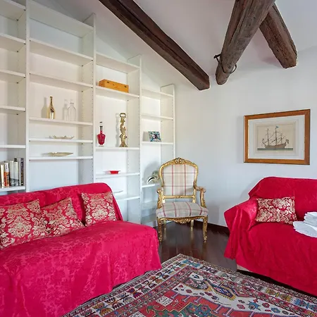 Vip And Rialto Bridge Apartment Venice