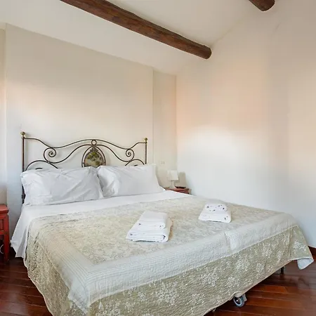 Apartment Vip And Rialto Bridge