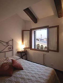 Apartment Vip And Rialto Bridge